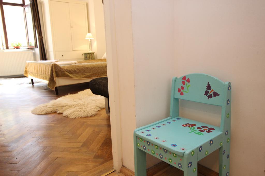 Versus Art Studio Brașov Zimmer foto